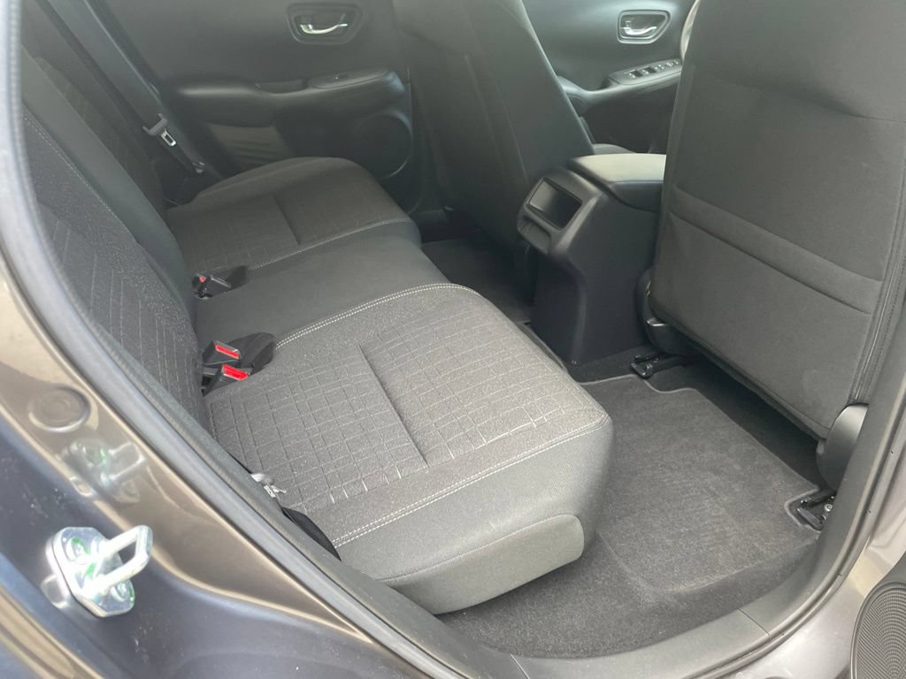 Certified 2024 Honda HR-V LX image 9
