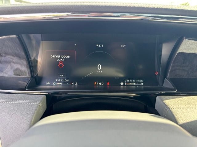 Used 2018 Lincoln Navigator L Reserve w/ Cargo Package AWD/4WD image 13