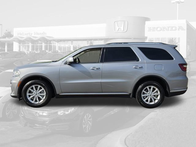 Used 2021 Dodge Durango SXT image 2