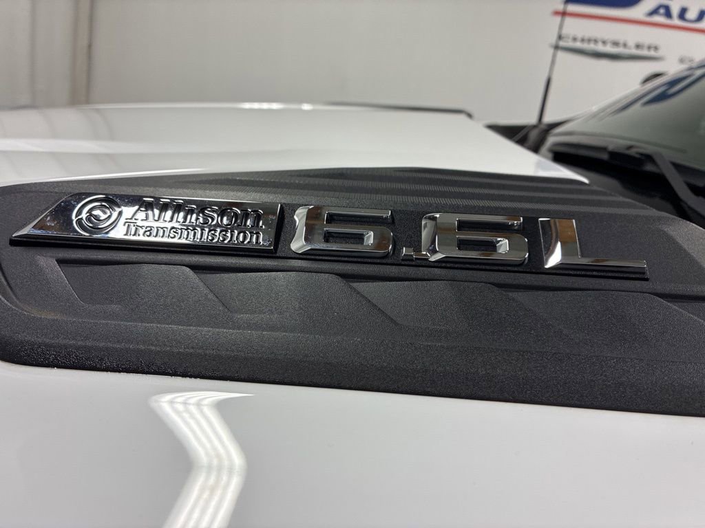 Used 2024 Chevrolet Silverado 2500 LT w/ Convenience Package image 34