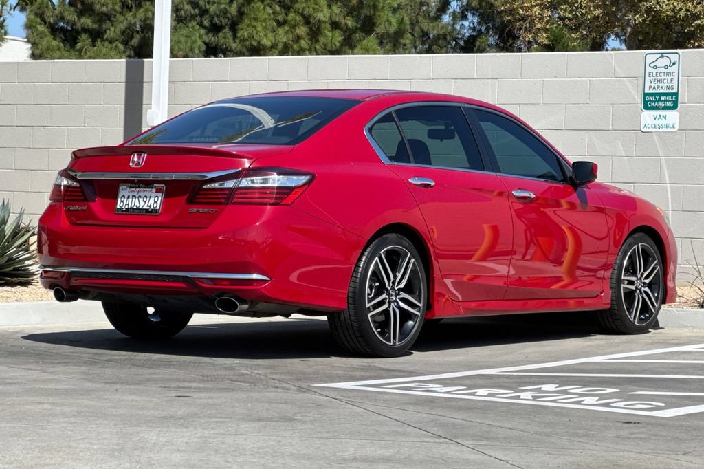 Certified 2017 Honda Accord Sport image 8