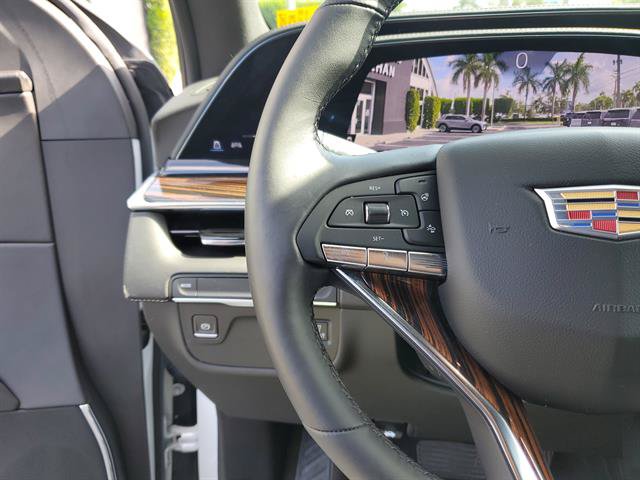 Certified 2024 Cadillac Escalade Luxury RWD image 56