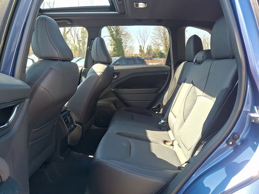 Used 2025 Subaru Forester Touring image 10