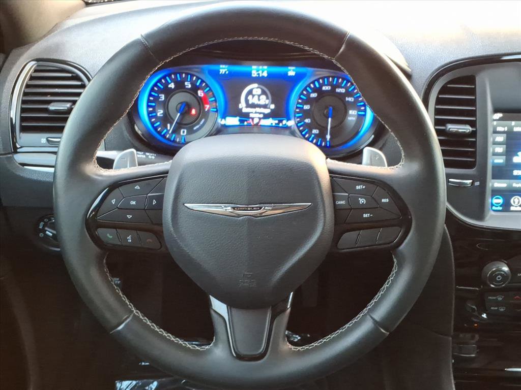 Used 2018 Chrysler 300 S w/ S Model Appearance Package image 26