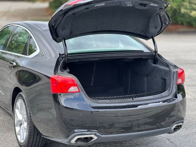 Used 2017 Chevrolet Impala Premier w/ Enhanced Convenience Package FWD image 39