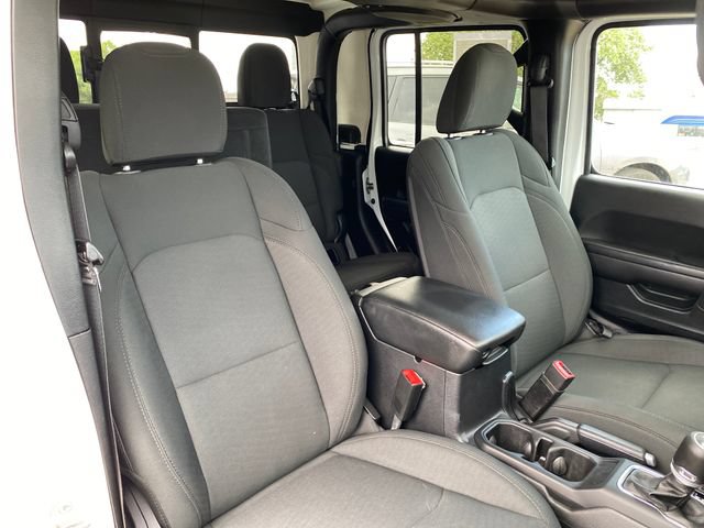 Used 2020 Jeep Gladiator Sport w/ Quick Order Package 24S AWD/4WD image 8