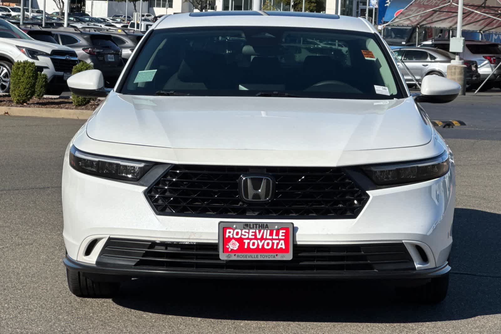 Used 2023 Honda Accord EX image 10