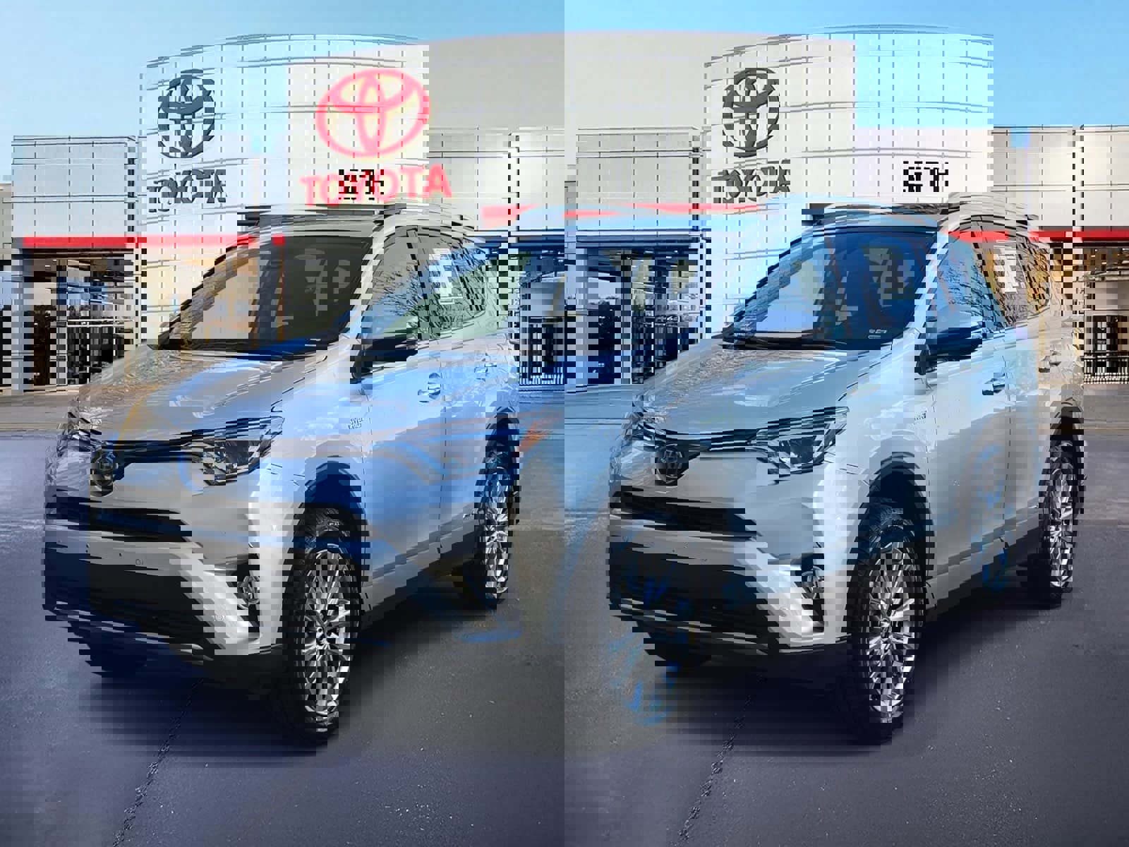 Used 2016 Toyota RAV4 Limited w/ Advanced Technology Package