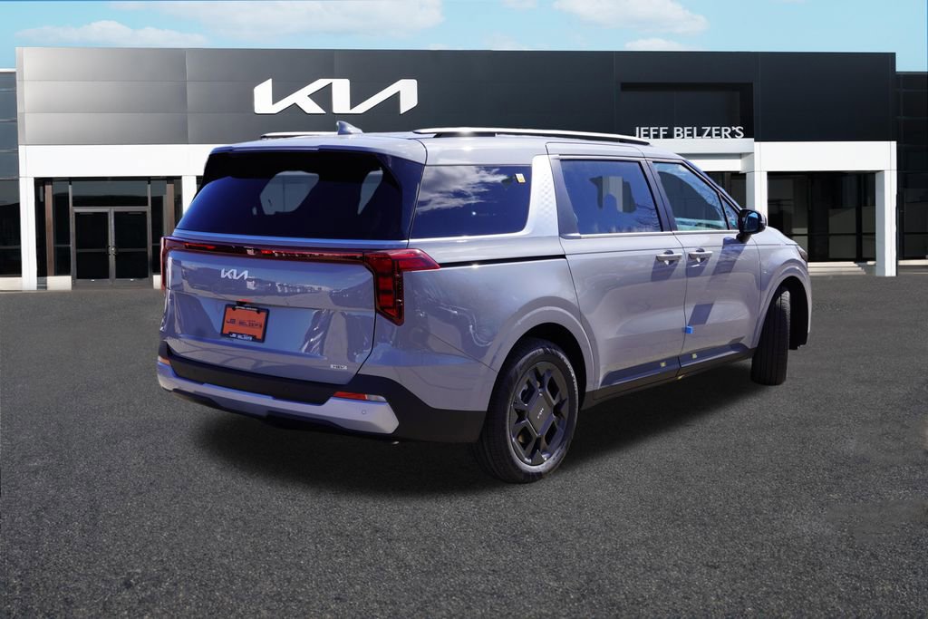 New 2026 Kia Carnival EX FWD image 3