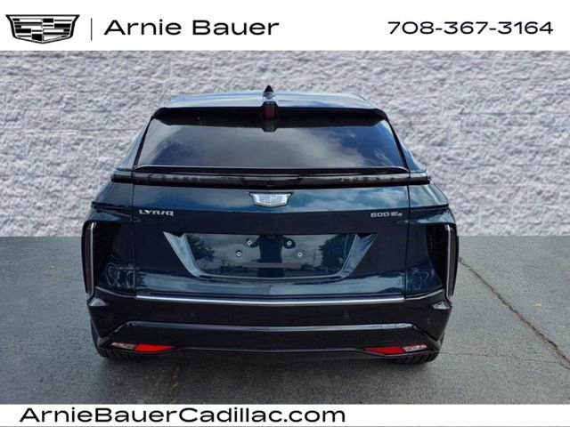 New 2025 Cadillac Lyriq Luxury w/ LPO, Floor Liner Package image 8