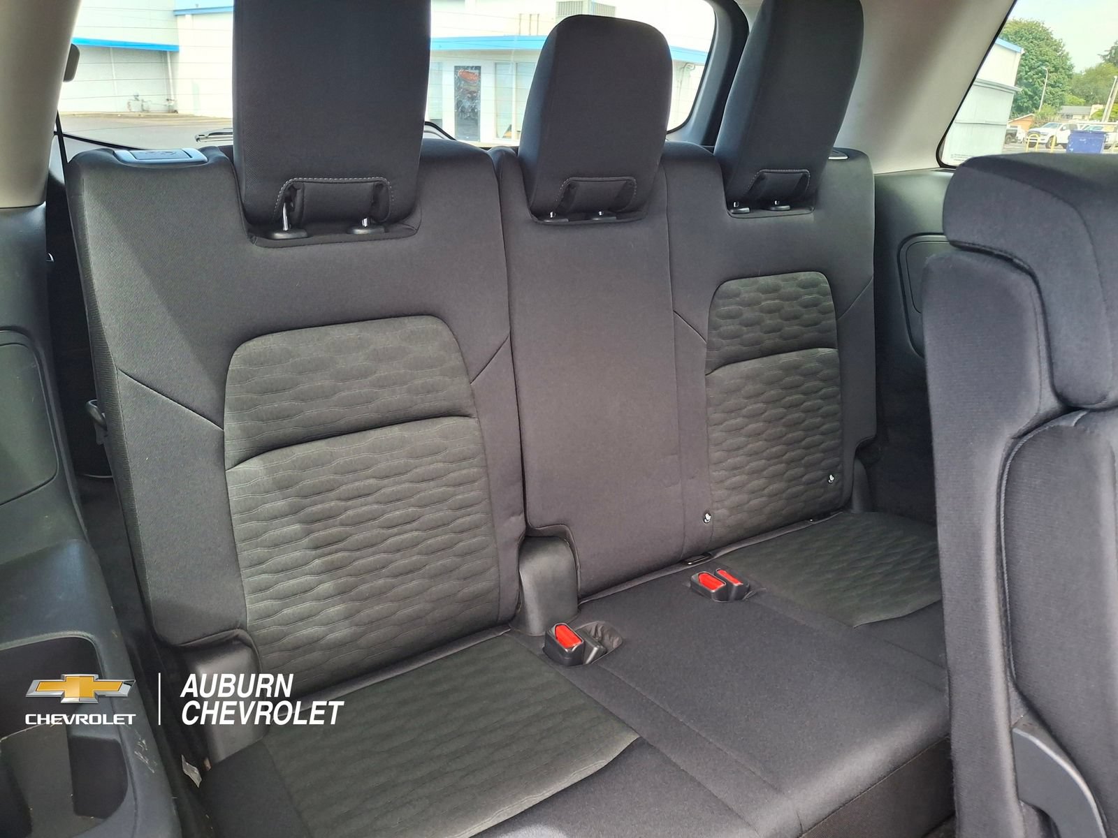 Used 2024 Nissan Pathfinder SV AWD/4WD image 18