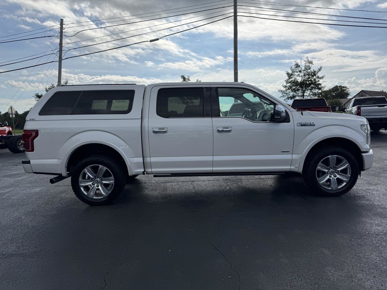 Used 2016 Ford F150 Platinum w/ Equipment Group 701A Luxury AWD/4WD image 6