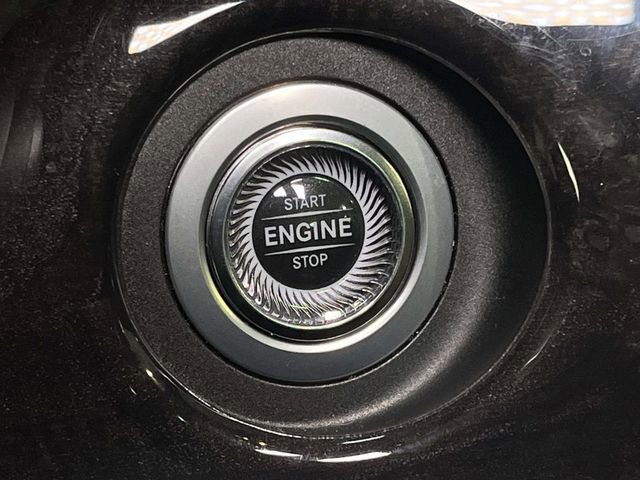 Used 2018 Mercedes-Benz S 560 4MATIC Sedan image 44