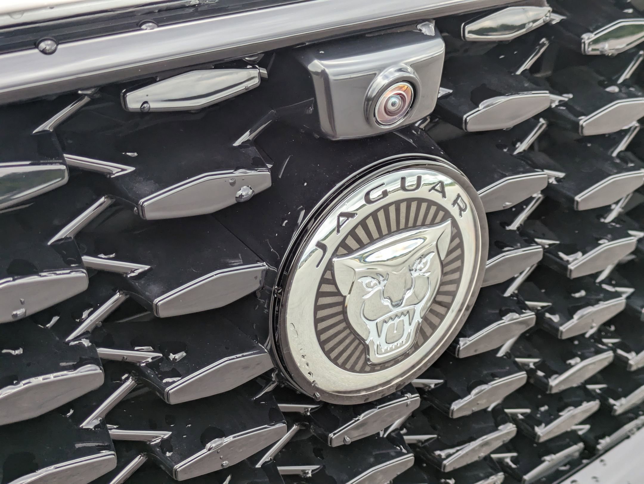 New 2026 Jaguar F-PACE R-Dynamic S image 30