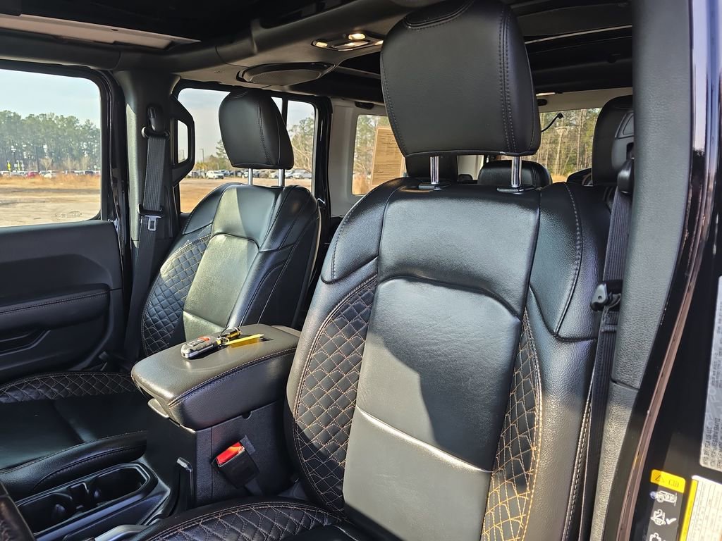 Used 2021 Jeep Wrangler Unlimited Sahara image 20