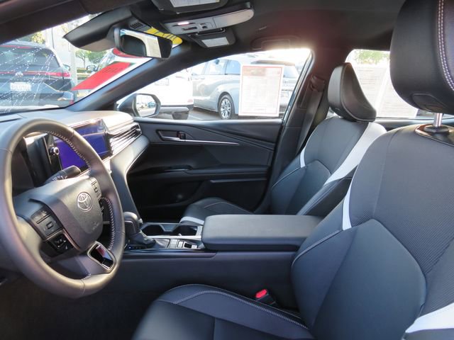 Certified 2025 Toyota Camry SE FWD image 15