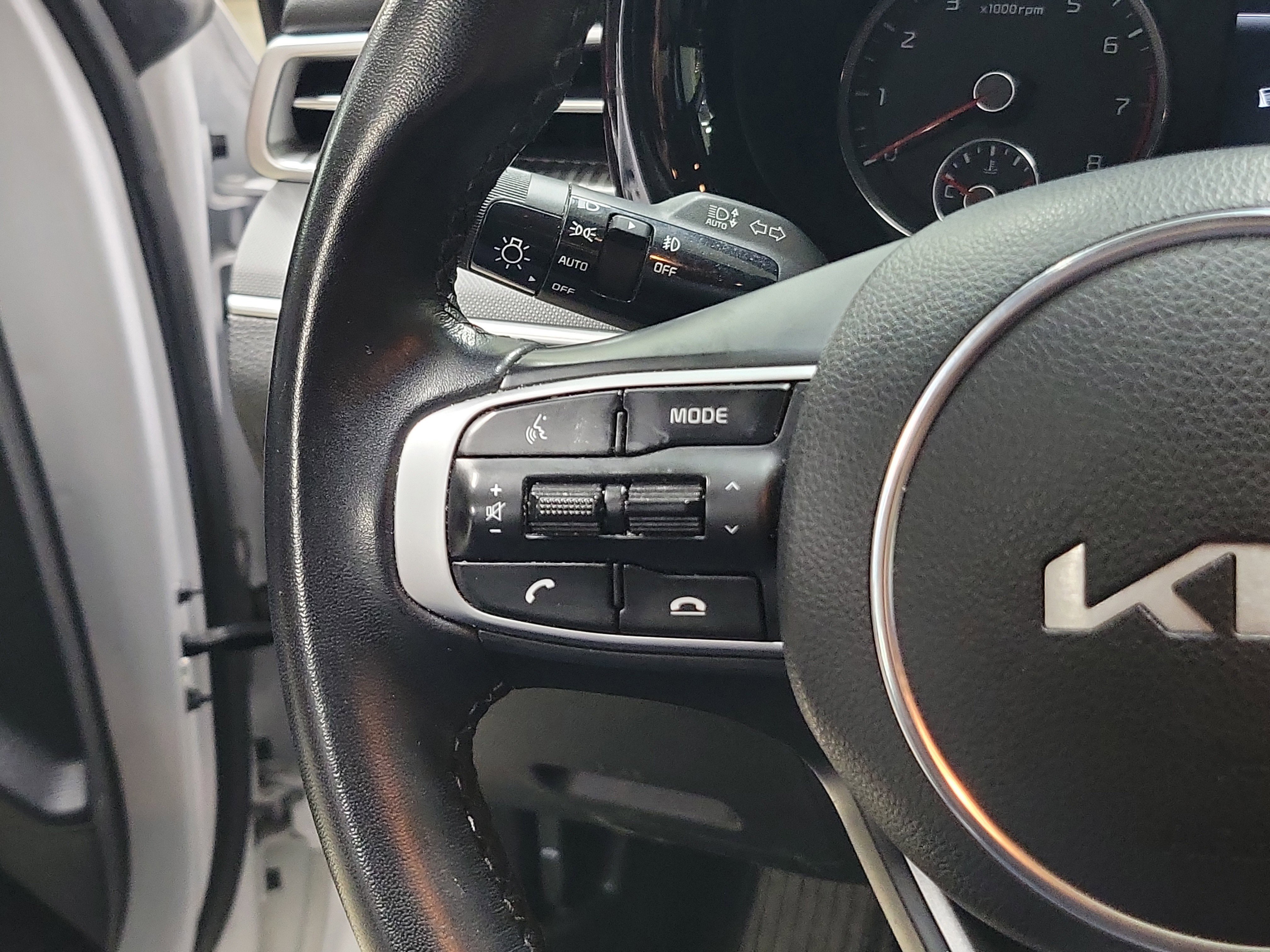 Used 2024 Kia K5 GT-Line w/ GT-Line Premium Package image 17