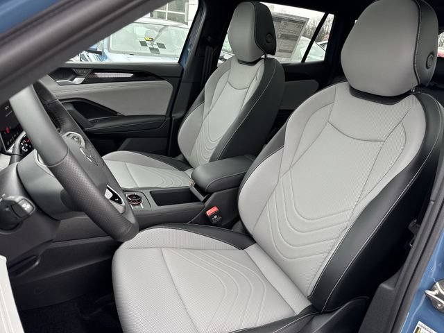 New 2026 Volkswagen Tiguan SE R-Line FWD image 19