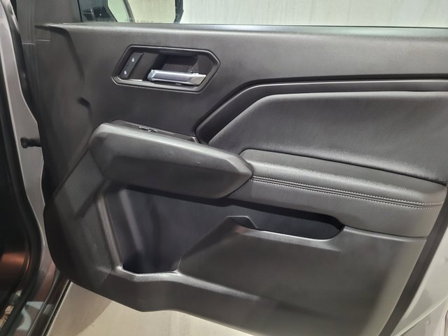 Used 2023 Chevrolet Colorado LT w/ LT Convenience Package III image 54