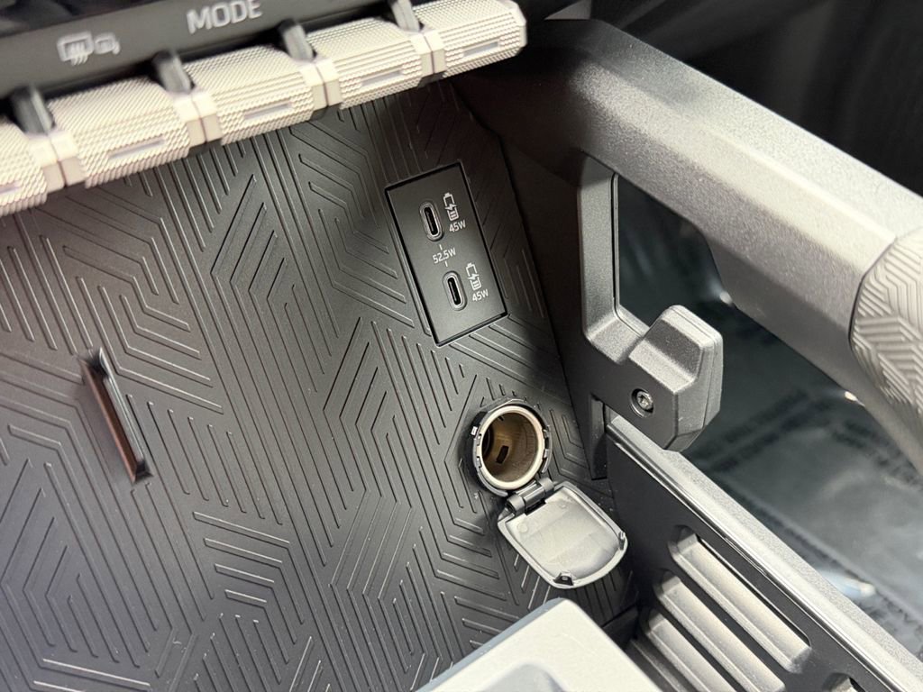 Certified 2025 Toyota Tacoma TRD Sport image 30