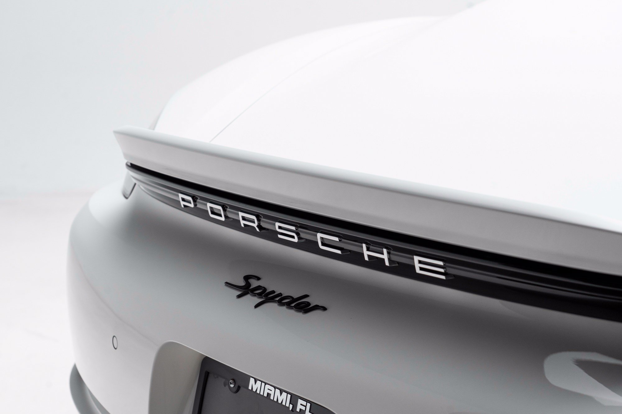 Used 2020 Porsche 718 Boxster Spyder RWD image 65