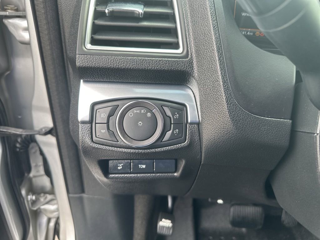 Used 2018 Ford Explorer Sport w/ Equipment Group 401A image 13