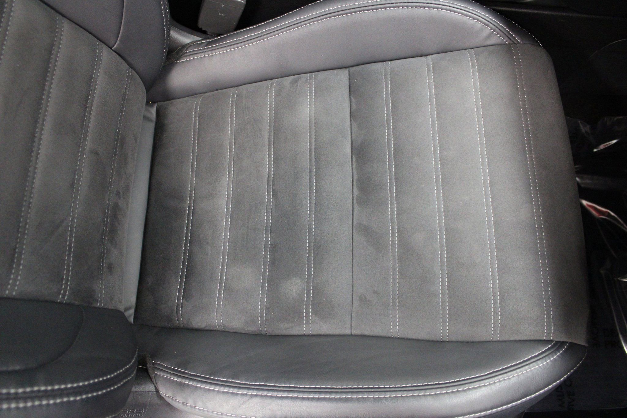 Used 2023 Mitsubishi Outlander SE image 26