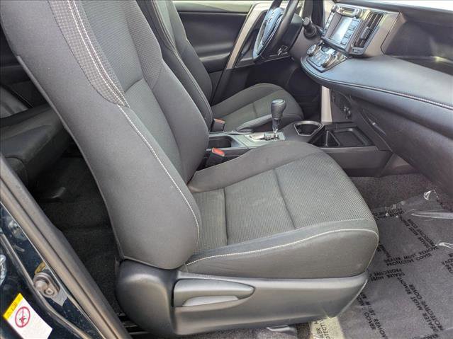Used 2018 Toyota RAV4 XLE image 21