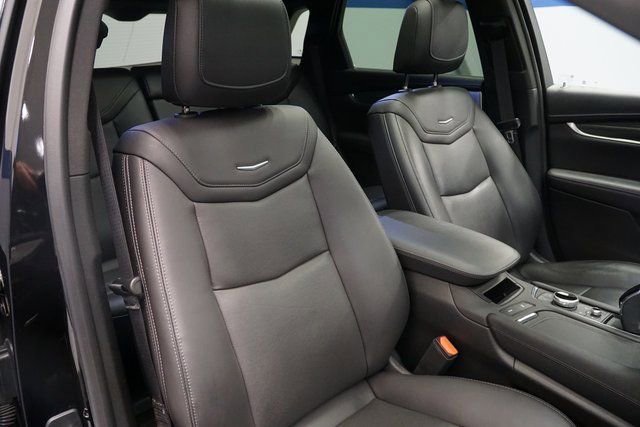 Certified 2023 Cadillac XT5 Sportv image 5