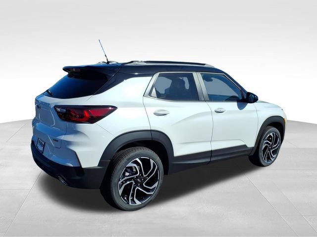 New 2026 Chevrolet TrailBlazer RS w/ Convenience Package AWD/4WD image 3