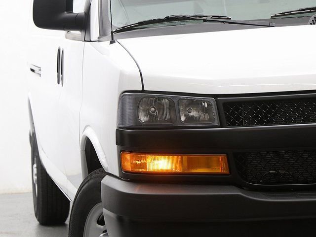 New 2025 Chevrolet Express 3500 Extended w/ Driver Convenience Package RWD image 5