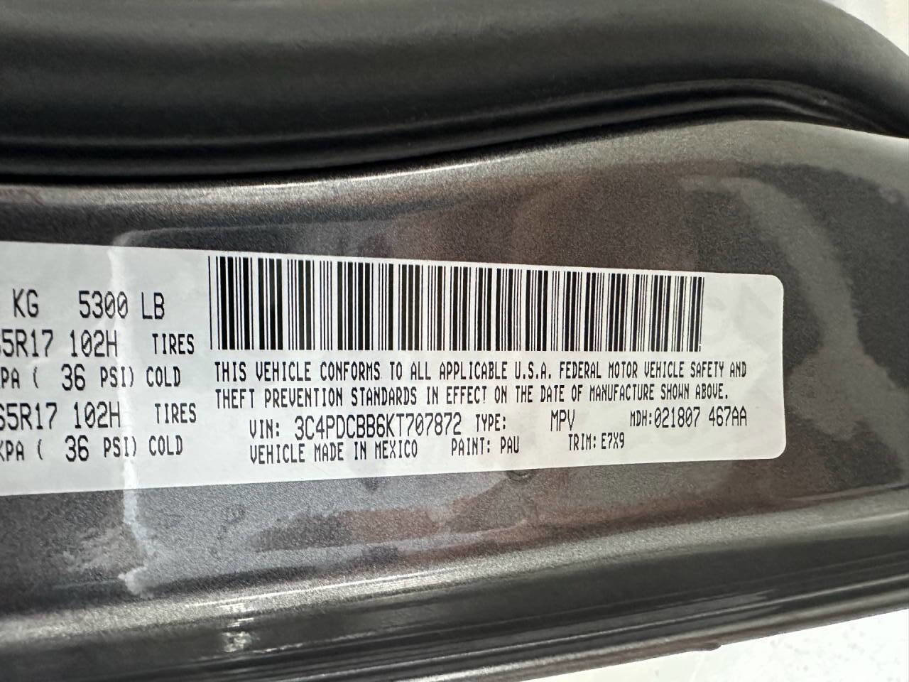 Used 2019 Dodge Journey SE w/ Premium Group image 32