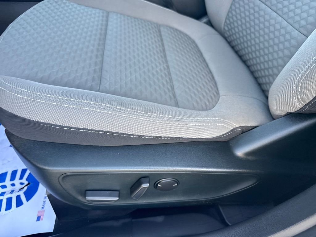 Used 2022 Ford Escape SE w/ Convenience Package image 27