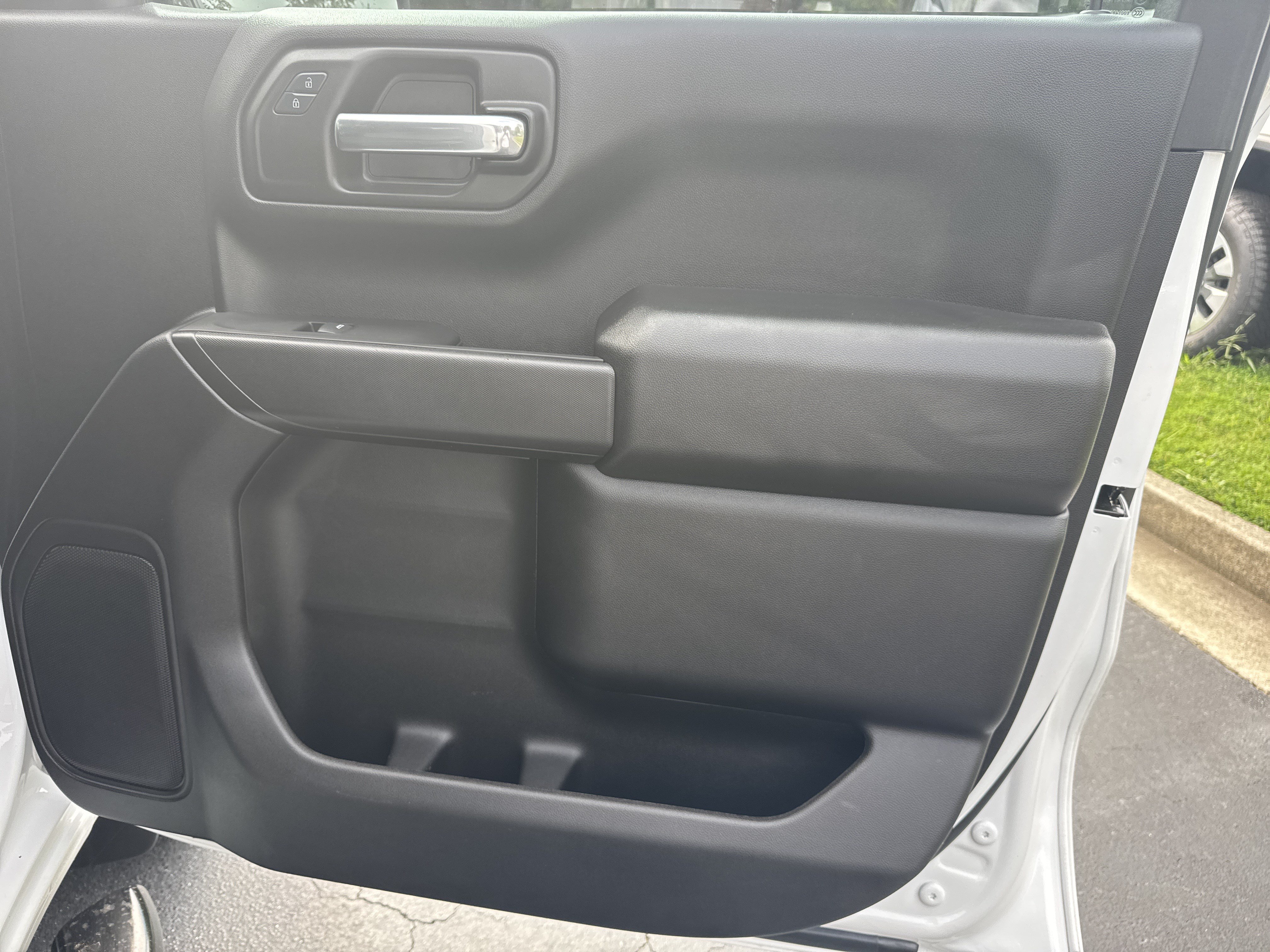 Certified 2024 Chevrolet Silverado 1500 Custom RWD image 14