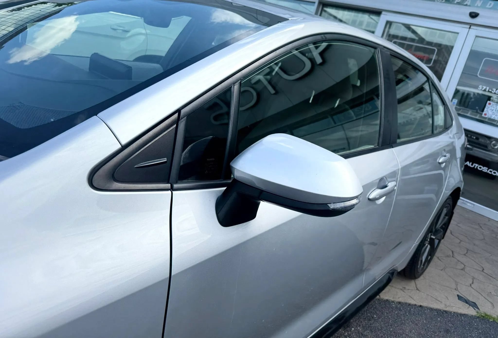Used 2023 Toyota Corolla SE FWD image 43