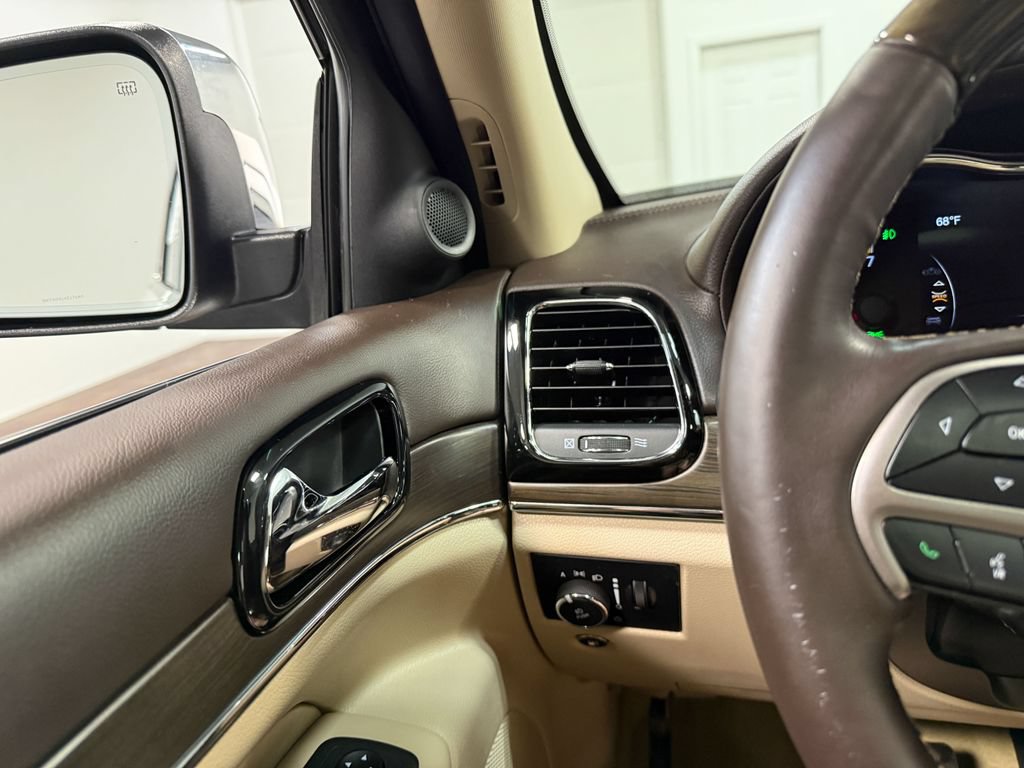 Used 2021 Jeep Grand Cherokee Overland w/ Protech Group AWD/4WD image 75