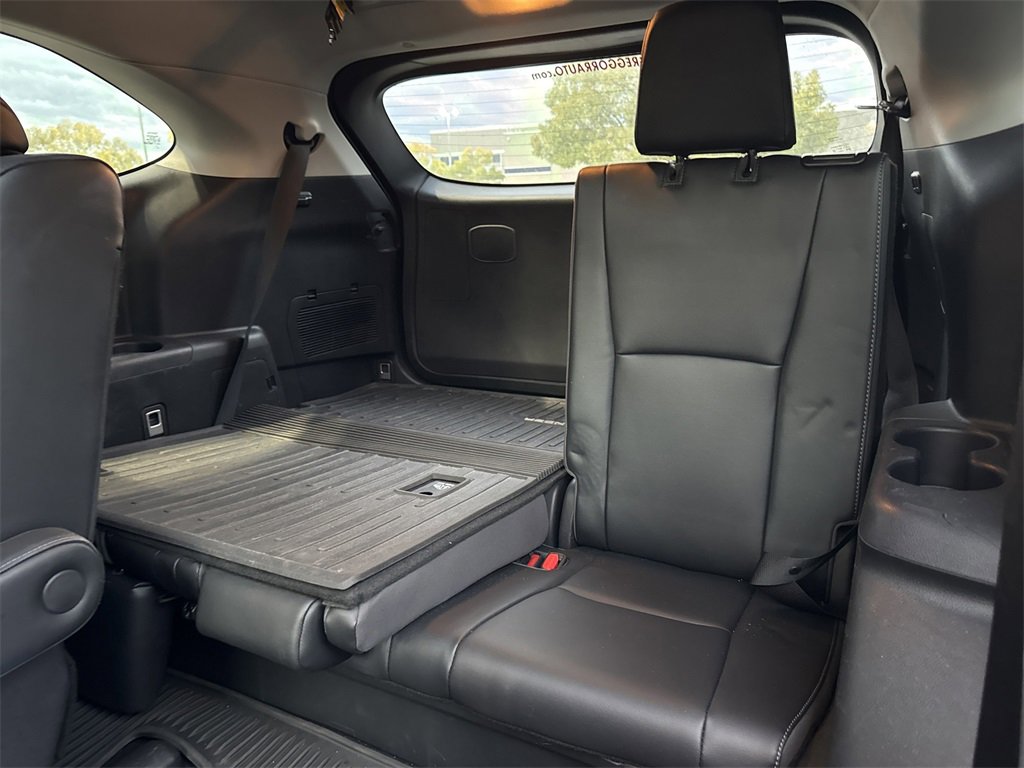 Used 2020 Toyota Highlander Platinum image 11
