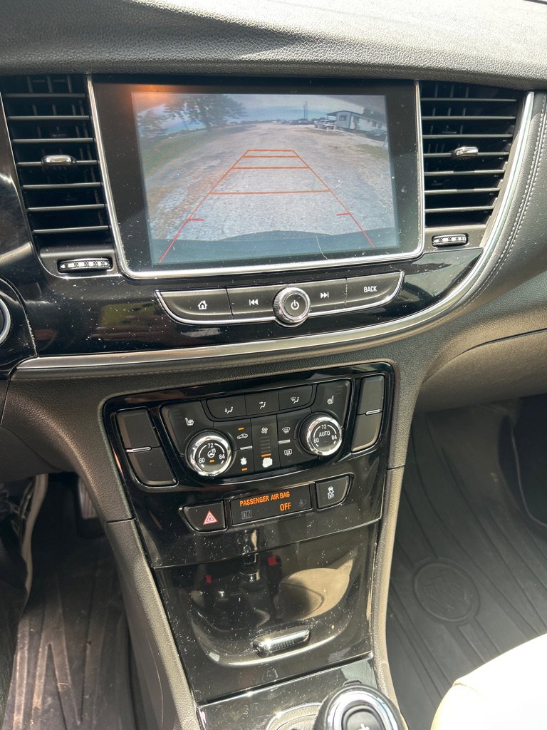 Used 2017 Buick Encore Essence FWD image 12