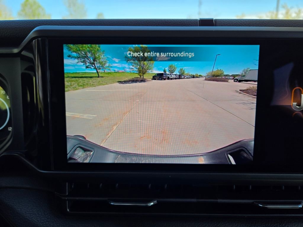 Used 2024 Jeep Gladiator Sport image 24