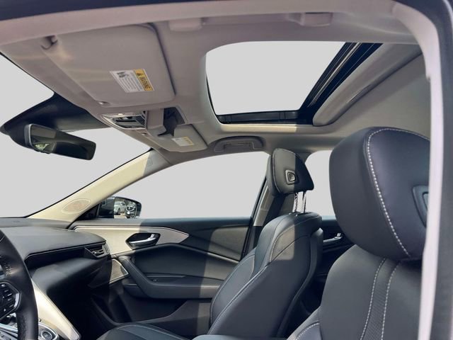Used 2025 Acura TLX w/ Technology Package FWD image 16