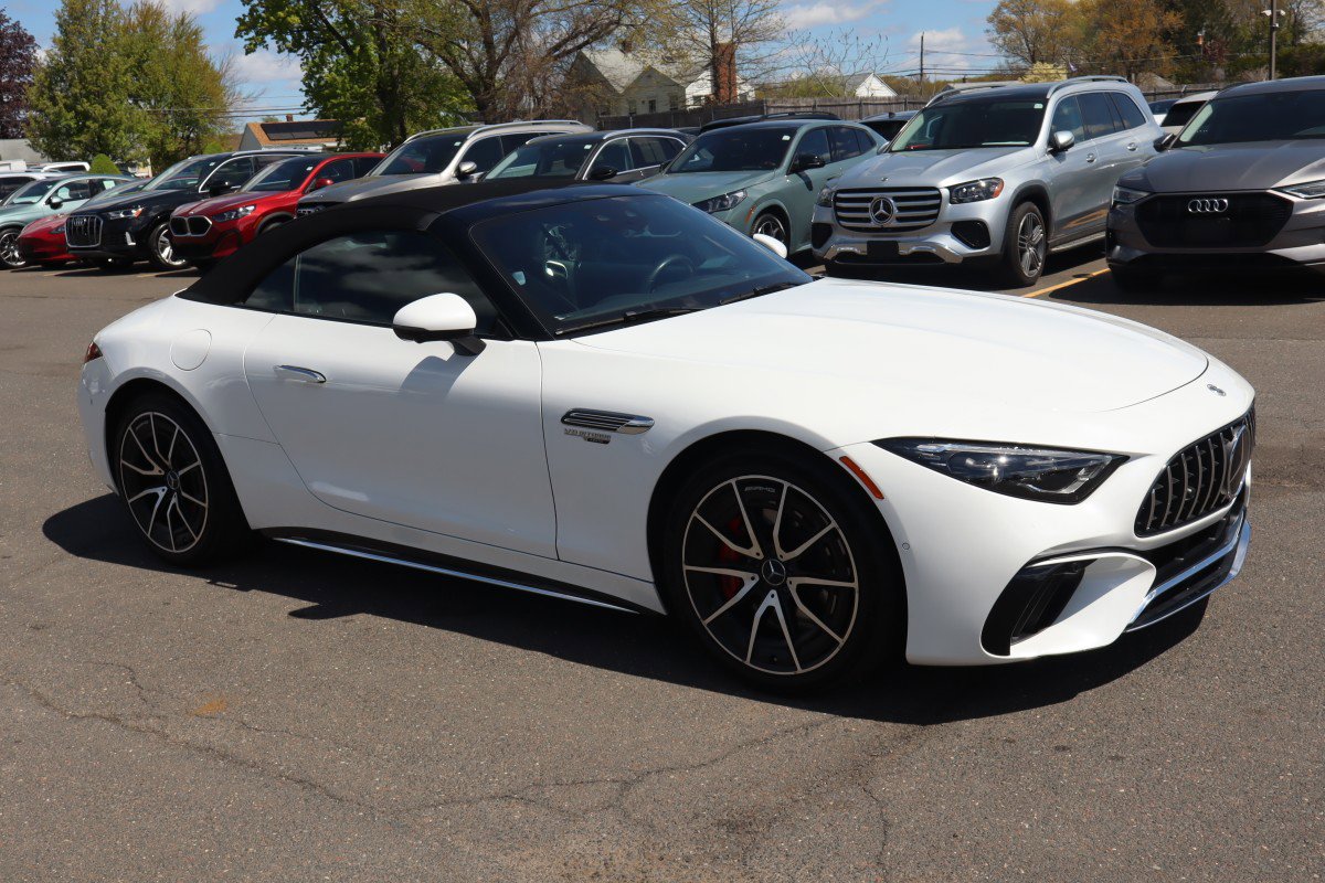 Used 2022 Mercedes-Benz SL 55 AMG 4MATIC image 3