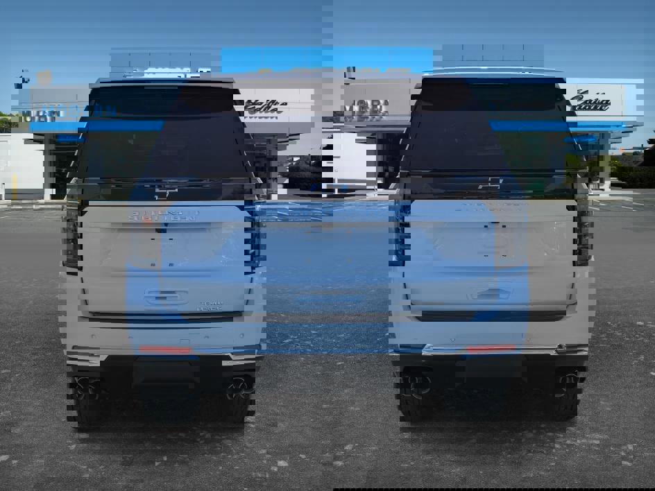 New 2026 Chevrolet Suburban Premier w/ Sun And Tow Package image 6