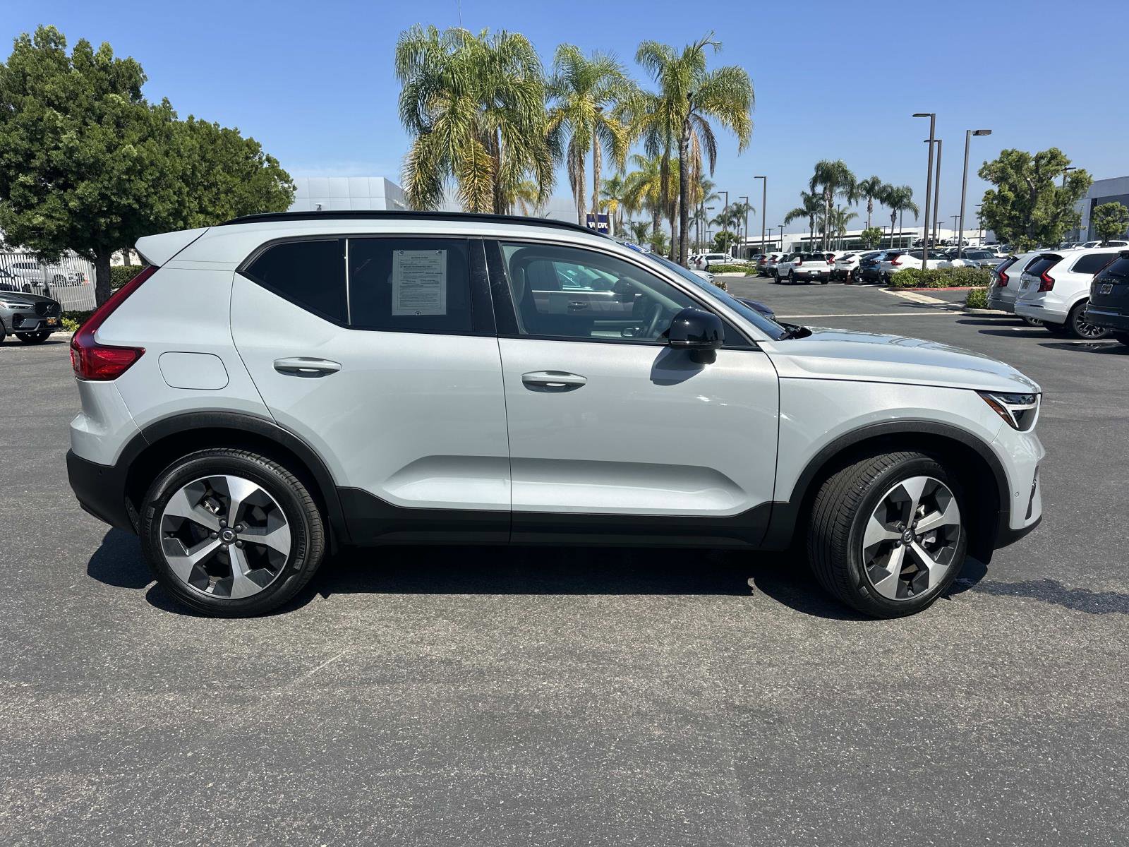 Certified 2026 Volvo XC40 B5 Plus w/ Protection Package Premier AWD/4WD image 3