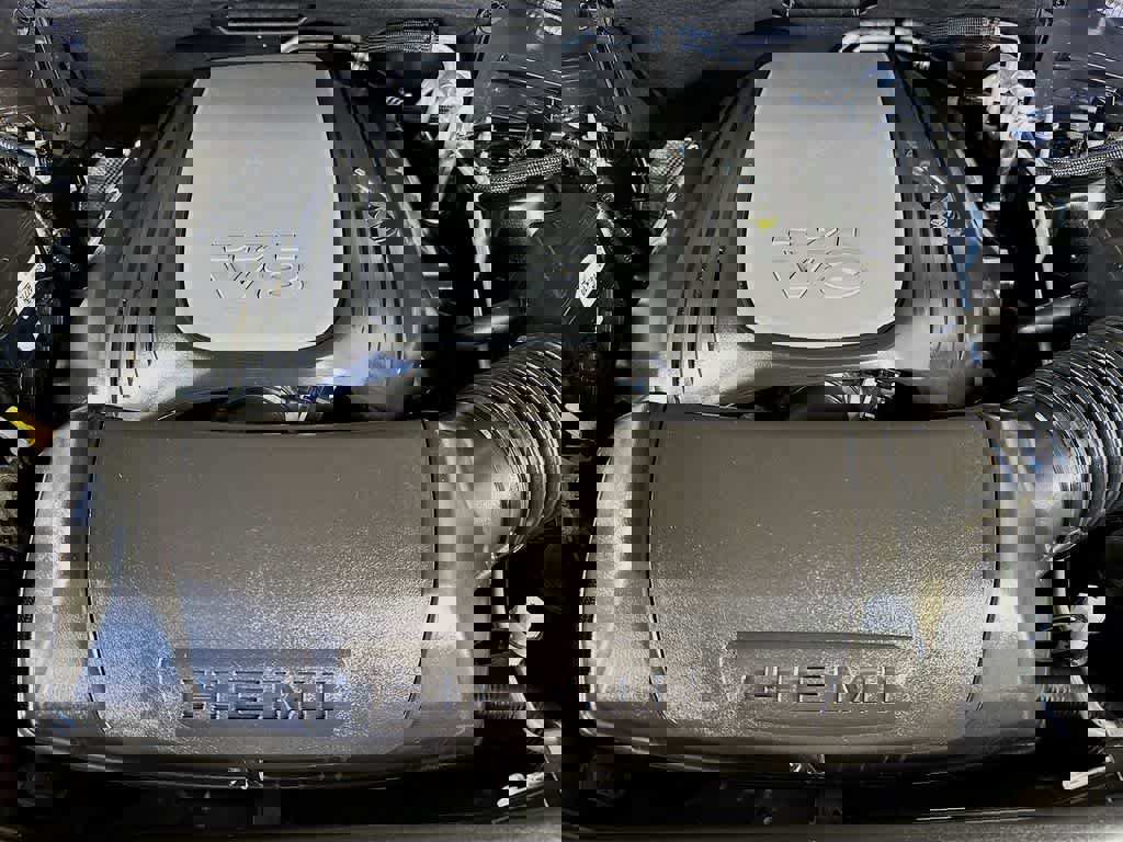 Used 2024 Dodge Durango R/T image 9