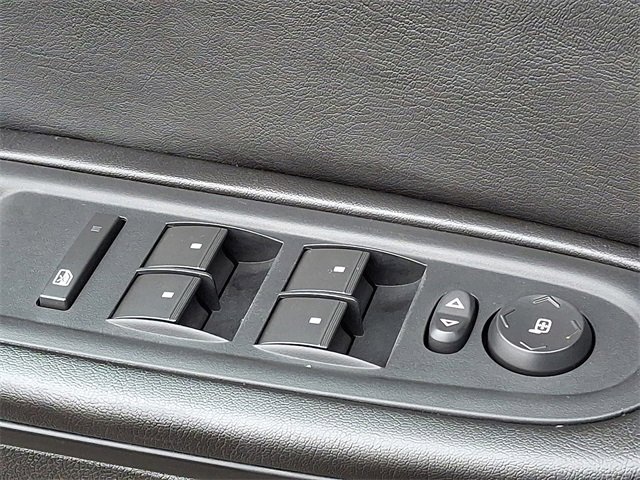 Used 2016 Chevrolet Traverse LT image 22