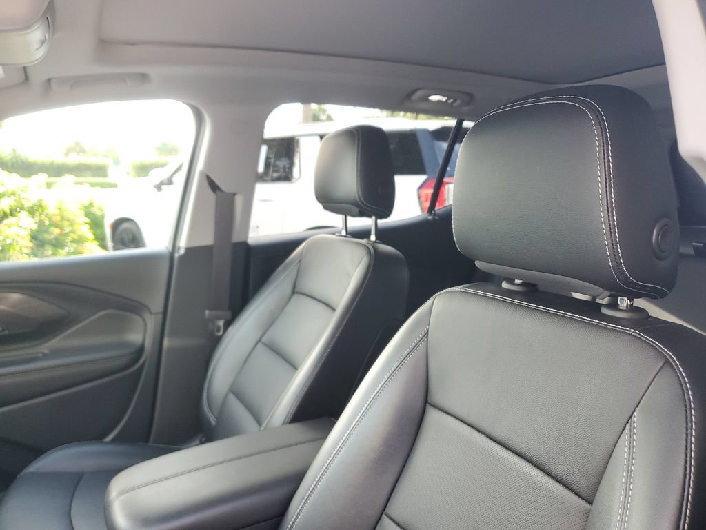 Certified 2023 GMC Terrain SLT w/ Infotainment Package II AWD/4WD image 21