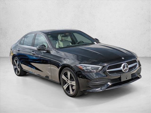 Used 2025 Mercedes-Benz C 300 4MATIC Sedan image 3