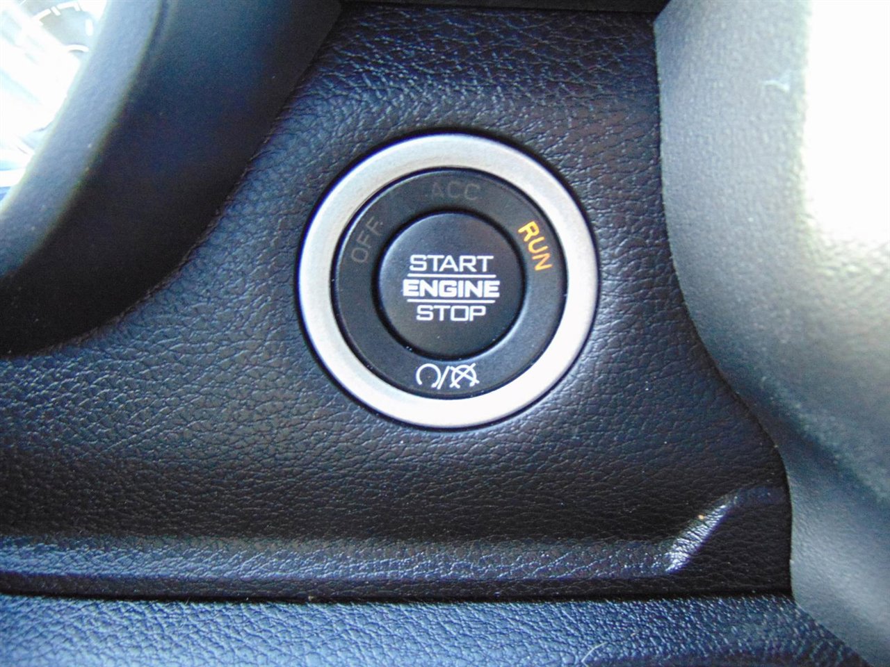 Used 2024 RAM 2500 Big Horn w/ Bed Utility Group image 39