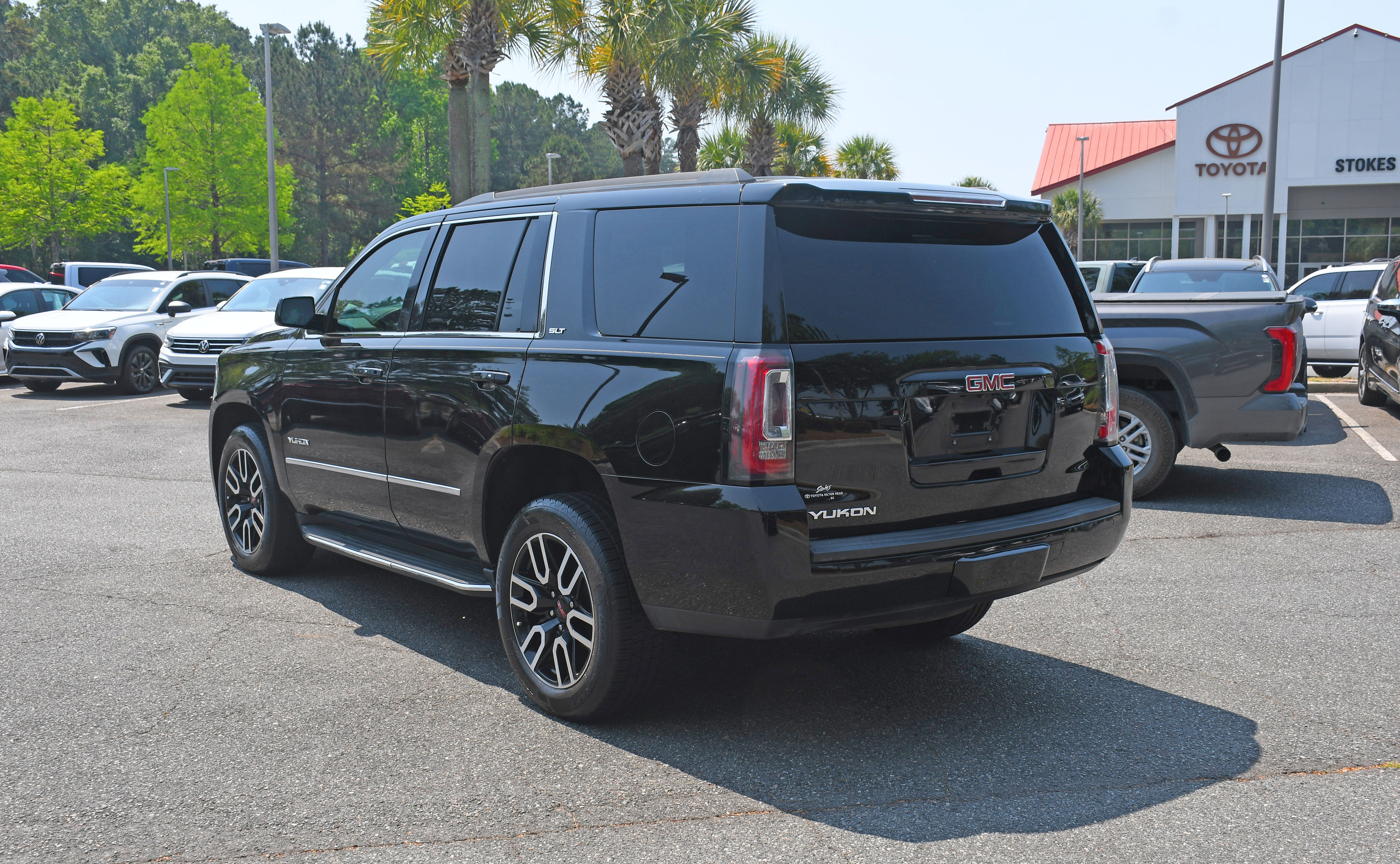 Used 2018 GMC Yukon SLT w/ Open Road Package RWD image 3