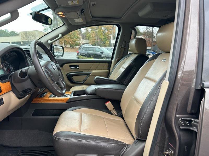 Used 2015 Nissan Armada Platinum w/ Platinum Reserve Package image 10